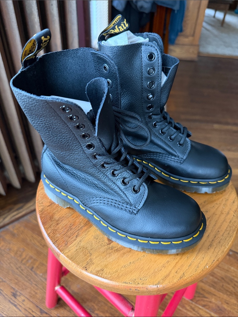 Dr. Martens Black Virginia Leather Lace-Up Boots with Yellow Stitching Accent - Picture 7 of 8